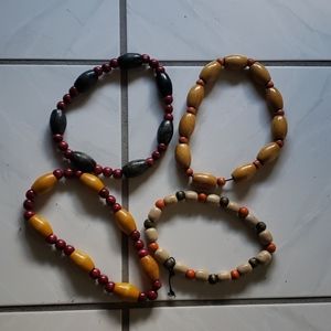 Vintage set (4) adult bead colored necklaces